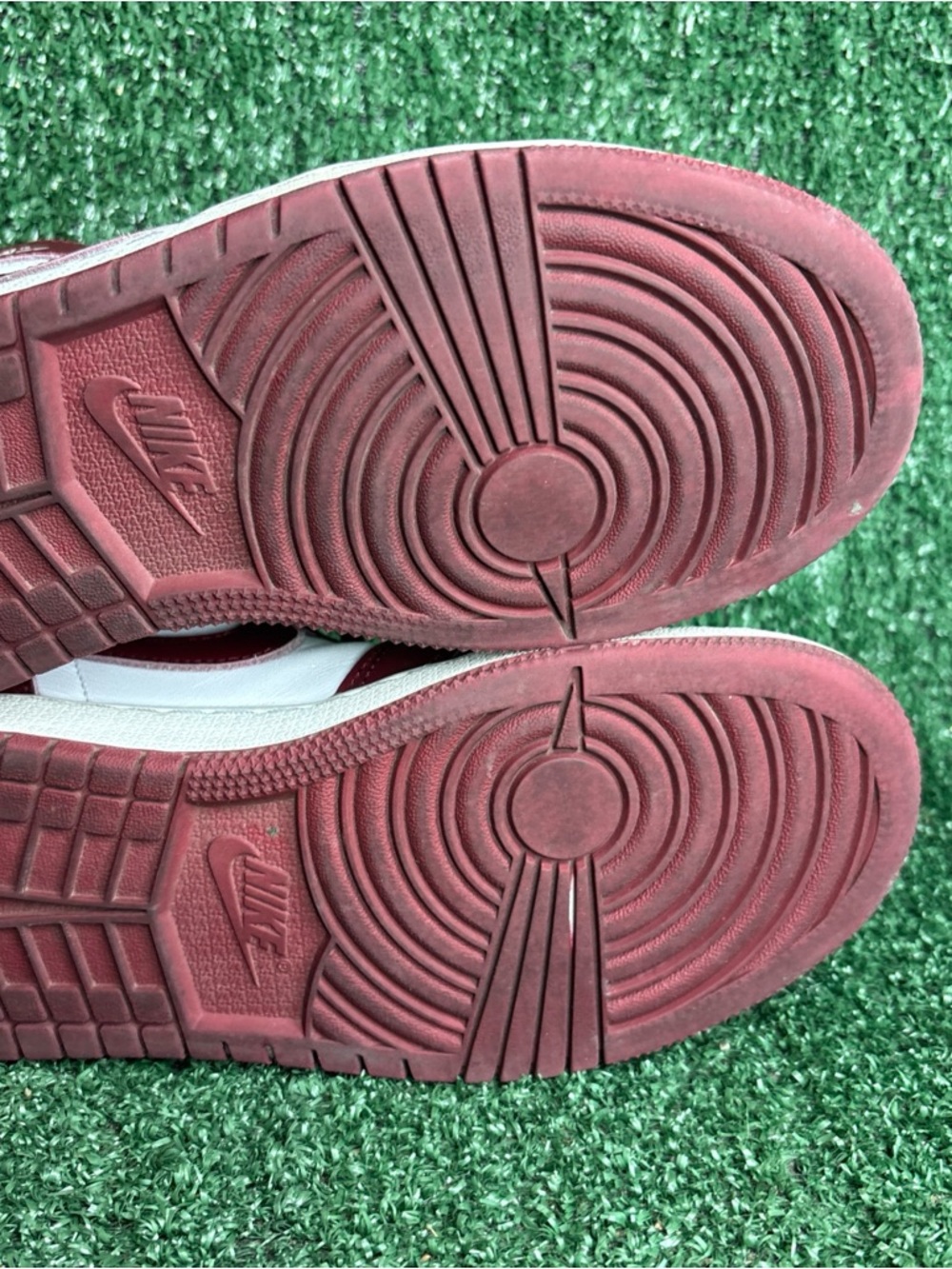 Nike Air Jordan 1 Retro High OG Women 6.5 (5Y) Red Leather Basketball FD1437-160 - Picture 9 of 12